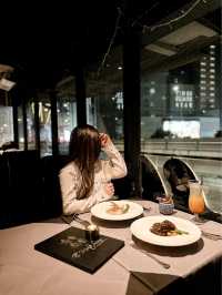 𓆰 Fine Dining with City Landscape