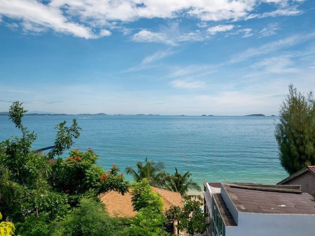 🏩  Samed Seaside Resort ที่พักติดชายหาด เกาะเสม็ด