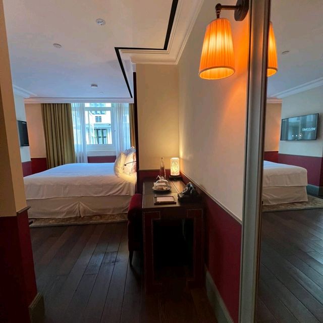 Unique Palace to stay at!