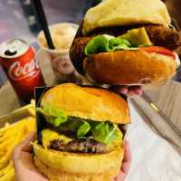 🍔🍔Burger Joys 