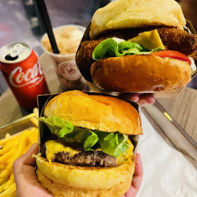 🍔🍔Burger Joys 