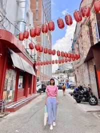 Impressive murals at Kwai Chai Hong
