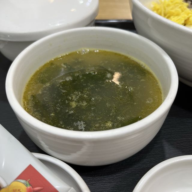 【韓国ソウル・明洞】ビビンバも美味しい朝食におすすめ「本粥＆ビビンバcafe 明洞2号店」