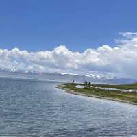Horseback riding to lake song kul