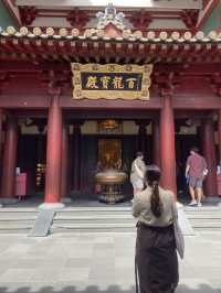 ขอพรที่ Buddha Tooth Relic Temple
