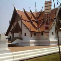 วัดเก่าแก่เมืองน่าน ตำนานกระซิบรัก ปู่ม่านย่าม่าน
