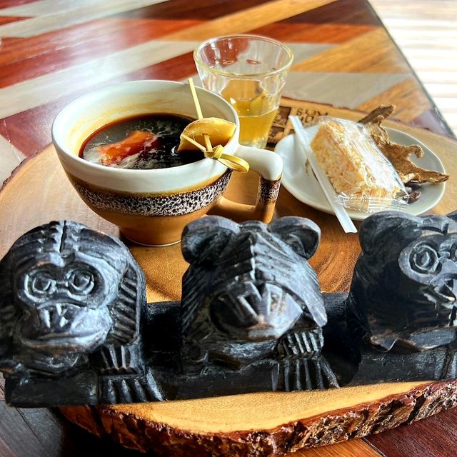คาเฟ่ฟีลป่าในภูเก็ต
