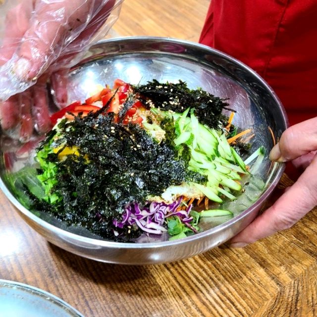 제주 연동 맛집)산우정 - 찐 도민도 웨이팅하는 제원 노포 육사시미, 육회 전문점 