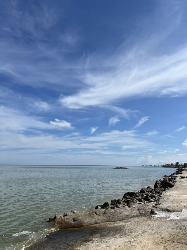 หาดปึกเตียน เพชรบุรี
