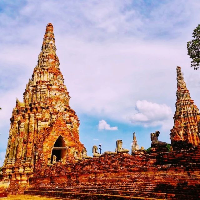 Exploring Ayutthaya Historical Park 