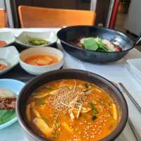 뜨끈한 어죽과 도리뱅뱅이를 맛보며 실내데이트 하기 좋은 무주어죽