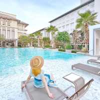 ดินแดนแห่งการพักผ่อน “พัทยา” สระว่ายน้ำสวยมาก!
