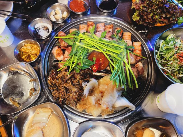 구워서 나오는 돼지고기 맛집 삼굽살 명지점