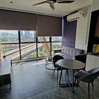 New Service Apartment Hottie near KLCC..