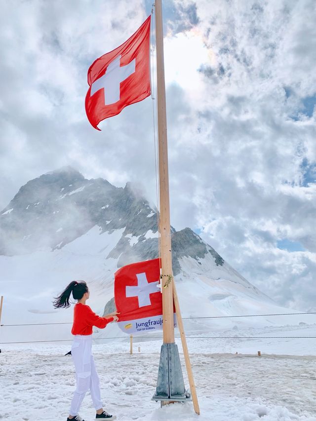 [스위스🇨🇭] 안 가면 서운한 알프스의 보물 웅프라우 정복✨ | 트립닷컴 라우터브루넨 [스위스🇨🇭] 안 가면 서운한 알프스의 보물 웅프라우... 