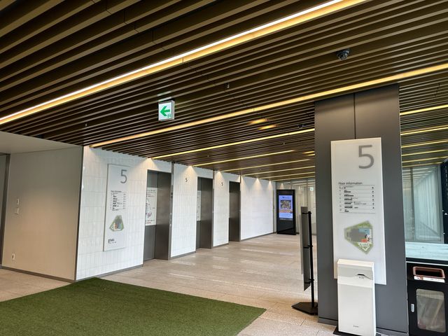 愛知・名古屋。JR名古屋駅前の『大名古屋ビルヂング』の『スカイガーデン』は夜景も楽しめる人の少ない穴場です。