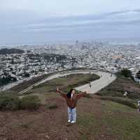 Twin Peak ชมวิวเมืองบนยอดเขาสูงสุดในซานฟรานซิสโก