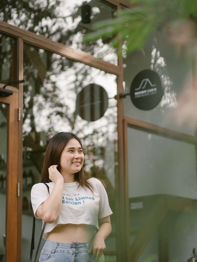 Brown Cabin Chocolate Cafe🥤