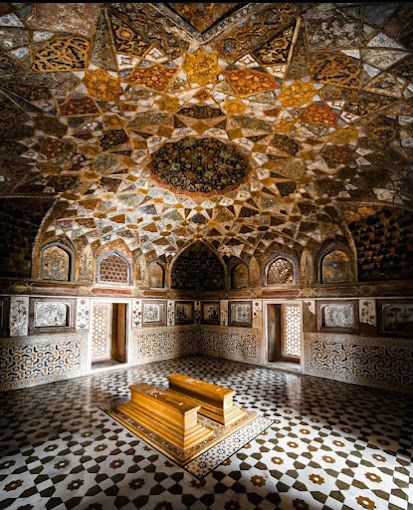 Tomb of I'timād-ud-Daulah-Baby Taj of Agra