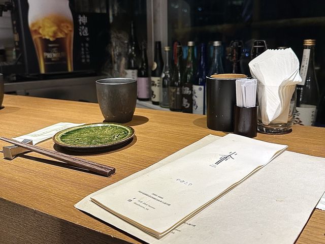 在香港｜吃到了炭火燒烤的串燒了🥹