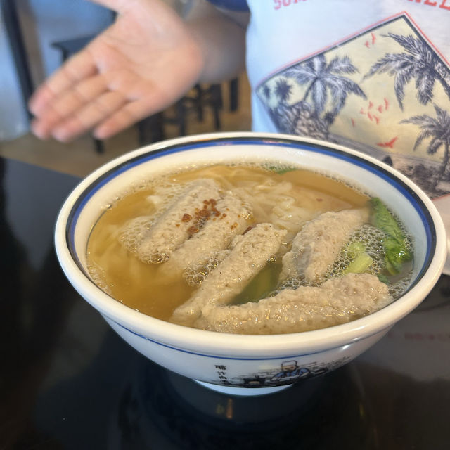 豬肉粉關注組來了 🍜