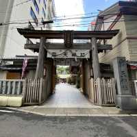 大阪駅近！恋愛！恋人！パワースポット！露天神社（つゆのてんじんしゃ）通称:お初天神