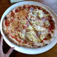 Big Pizza พิซซ่าเตาถ่านดั้งเดิมจากพัทยา