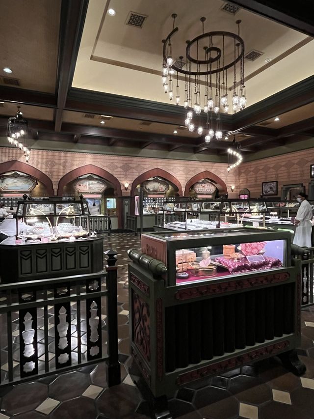 迪士尼大冒險家餐廳嘆半自助午餐