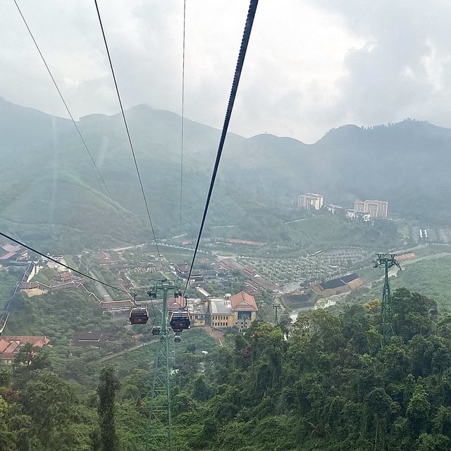 Ba Na Hills นั่งกระเช้าท่ามกลางสายหมอก