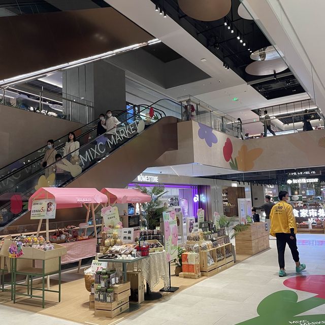 新型市集模式商場 - 深圳萬象食家