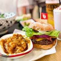【香港大學｜高性價比隱世小店🍔 主打加拿大菜🇨🇦】