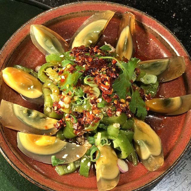 銅鑼灣美味麻辣火鍋「山止川行」