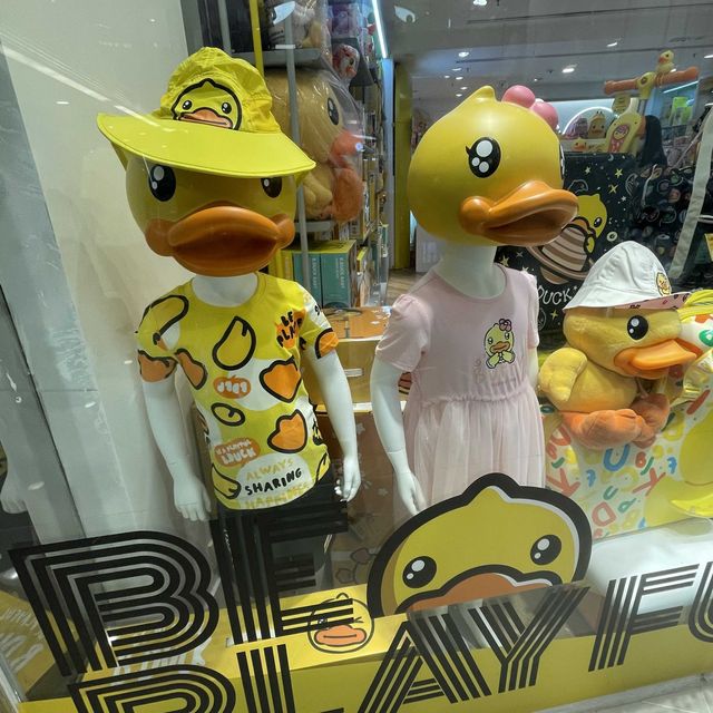 B.Duck Playful Store