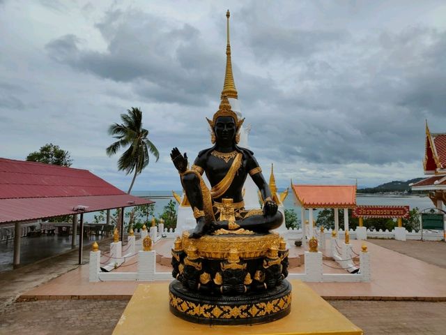 วัดราชธรรมาราม (วัดพระธาตุศิลางู)​ สมุย