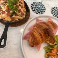 FRENCH AMERICAN CAFE