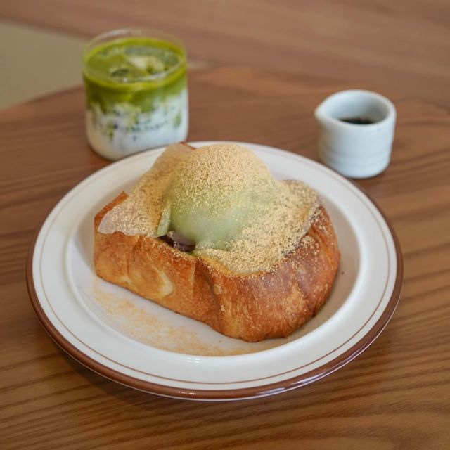 Cheevit cheeva desert café 