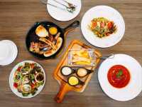 𝙏𝙝𝙚 𝙁𝙖𝙗𝙡𝙚 𝙁𝙚𝙖𝙨𝙩 𝙆𝙝𝙖𝙤 𝙔𝙖𝙞 ร้านอาหารบรรยากาศดี