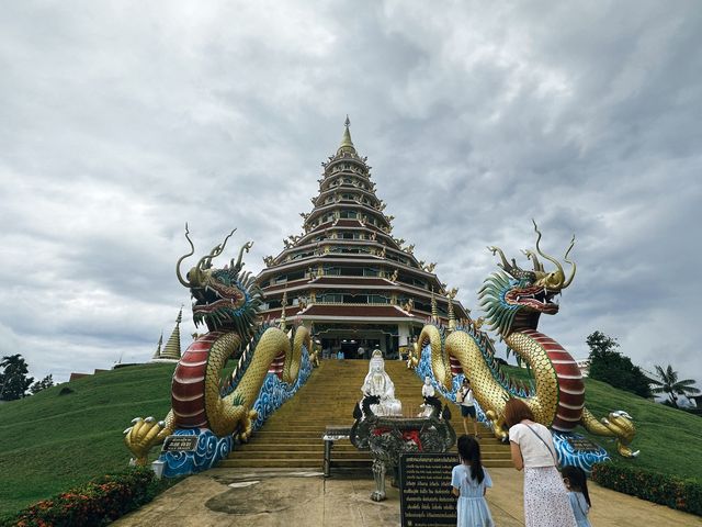วัดห้วยปลากั้ง(พระอาจารย์พบโชค) 