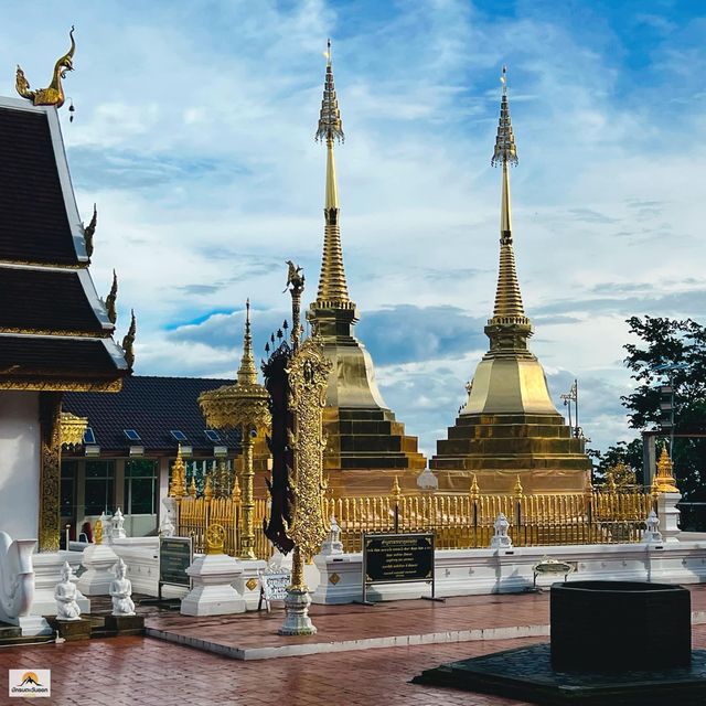วัดพระธาตุดอยตุง  จ.เชียงราย