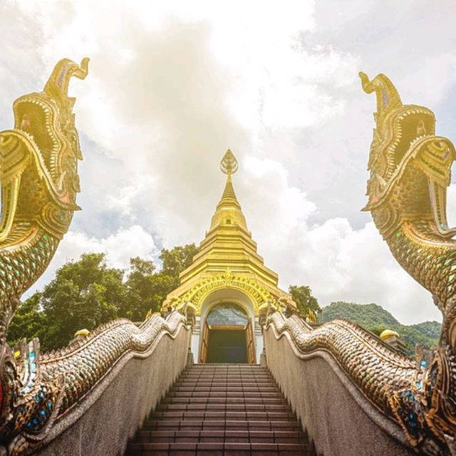 วัดถ้ำเชียงดาว 