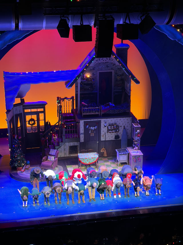 LA 공연 관람 추천! Ahmanson Theatre