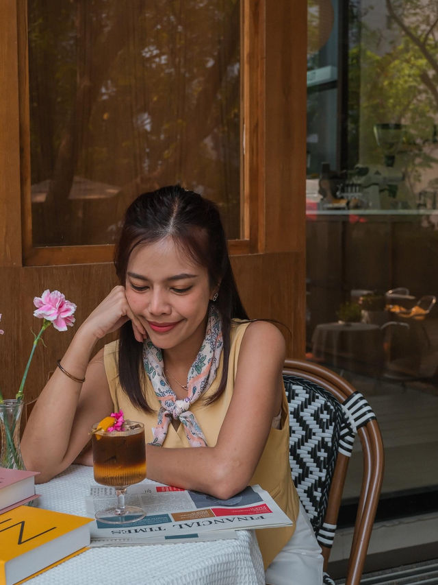 So Into by Takarkad Cafe 🍸🌿