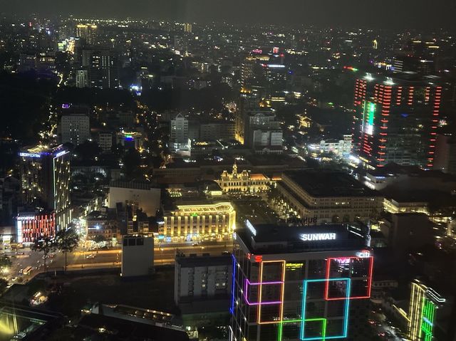SAIGON SKYDESK 🏙️
