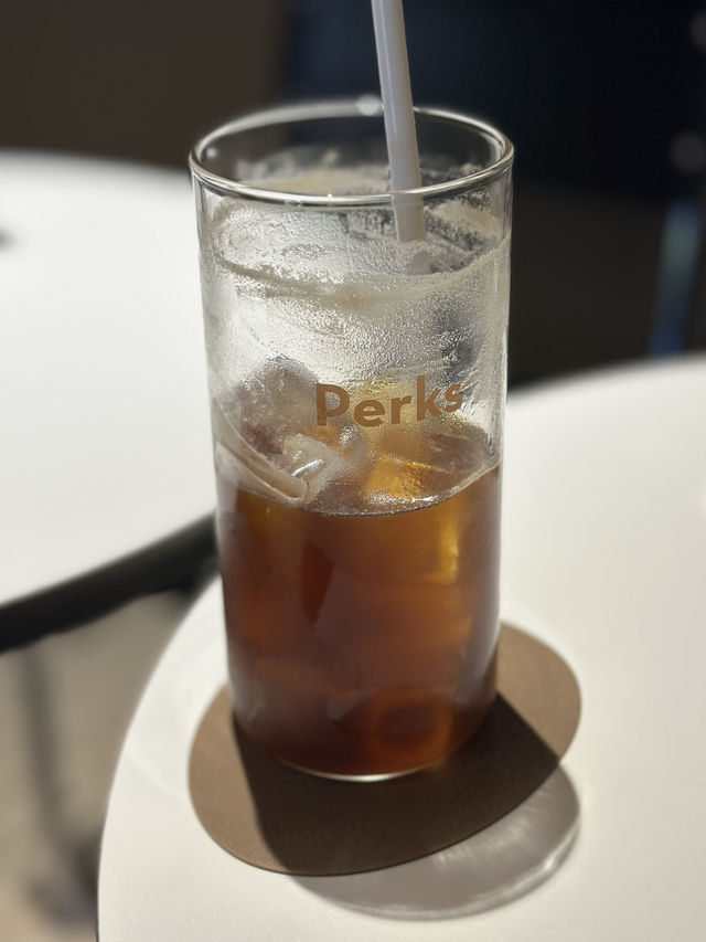 서울 도심 한복판 🏙️ 잔잔하고 조용한 감성카페 탐방투어 😌