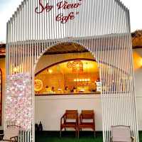 Sky View Cafe สกายวิวคาเฟ่บางปู