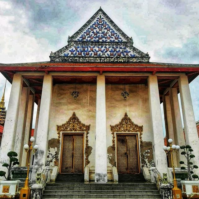 สักการะพระพุทธสุโขทัย ณ วัดราชสิงขร 