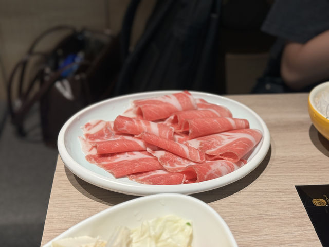 雞湯大叔 桃園藝文店:濃厚な旨みが詰まった極上の鍋体験 雞湯大叔 桃園藝文店:濃厚な旨みが詰まった極上の鍋体験