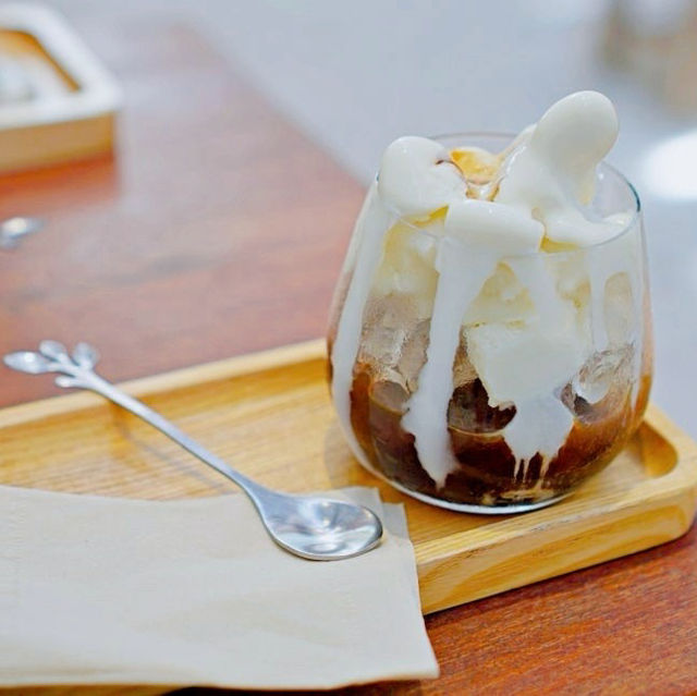 호이안 핫플 카페 Cam Coffee n More