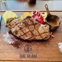 「The Glam 」田園風的西餐廳