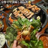 韓国/ソウル【東大門】サムギョプサル